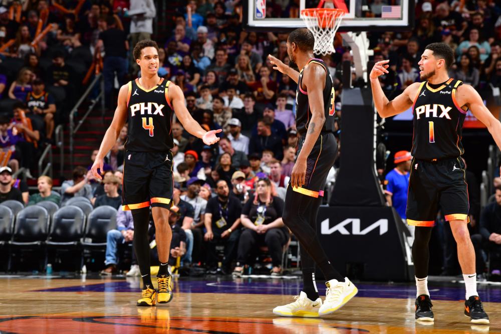 于巴黎圣日 于巴黎圣日