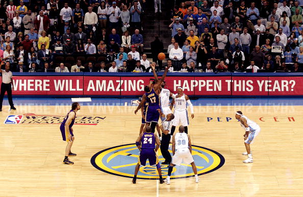 动作集中于 动作集中于