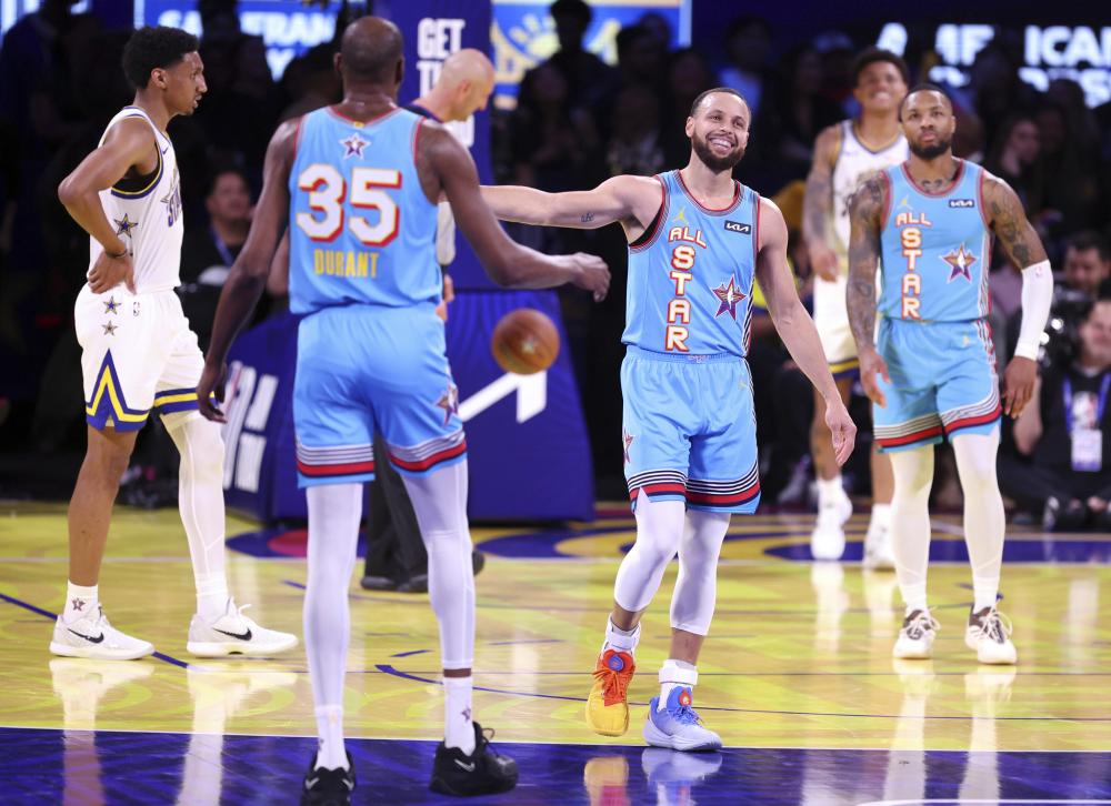 对抗中均遵 对抗中均遵