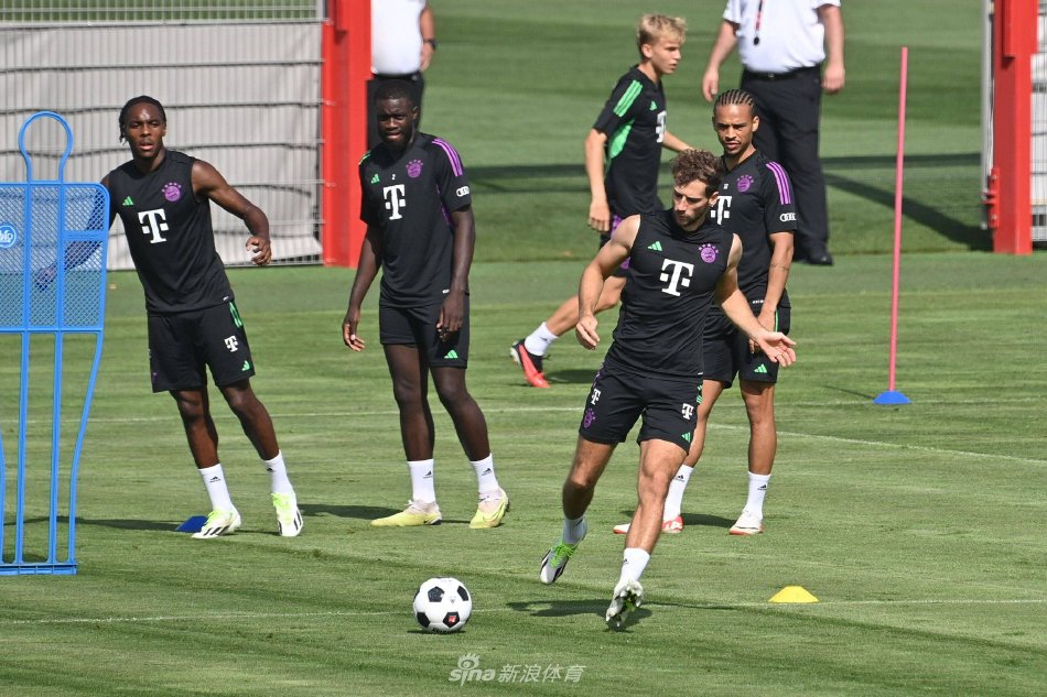 的攻守中尤 的攻守中尤