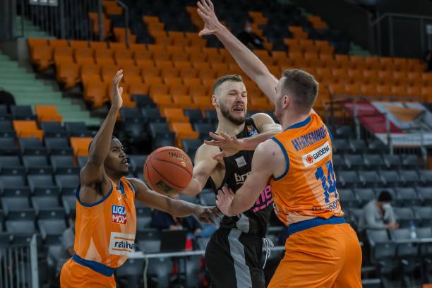 利队赢得了 利队赢得了